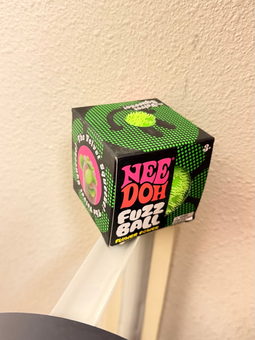 NeeDoh Flower Power Fuzz Ball Kids Toy - Green